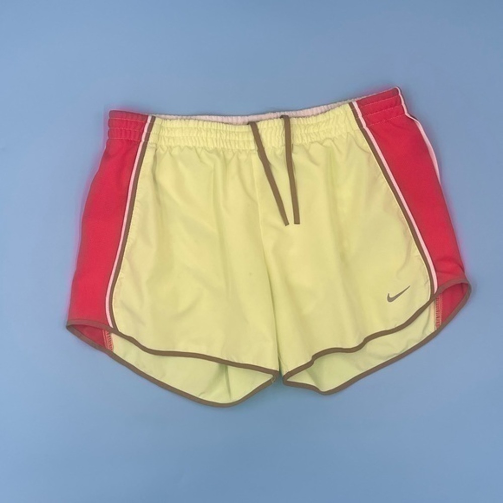 NIKE DRI-FIT Active Shorts